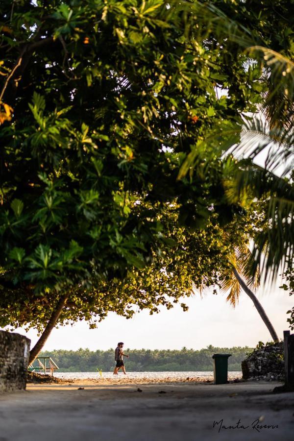 Manta Reserve Maalhos  Exterior photo
